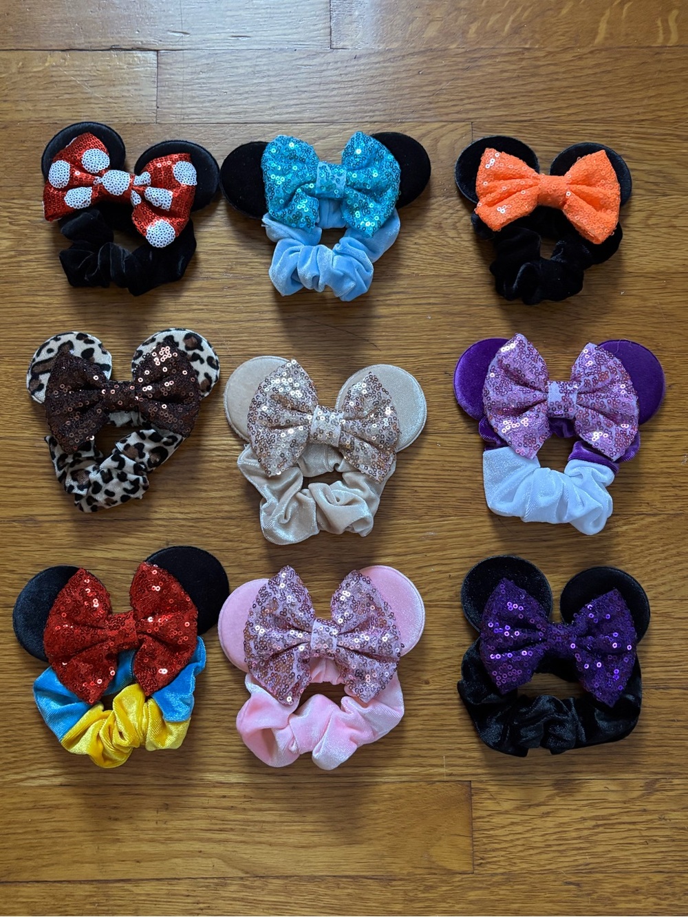 Disney Minnie-Style Sequin Bow Hair Scrunchie Set - Assorted Colors